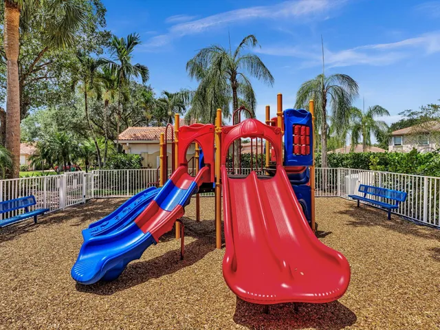 $472,900 | 6264 Northwest 38th Drive, Coral Springs, FL 33067