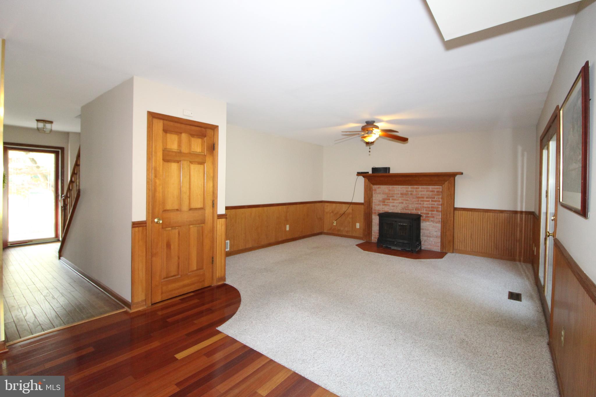 33 Walters Road Glen Mills, PA 19342 - Photo 12 of 32 Large Open Area Great for entertaining