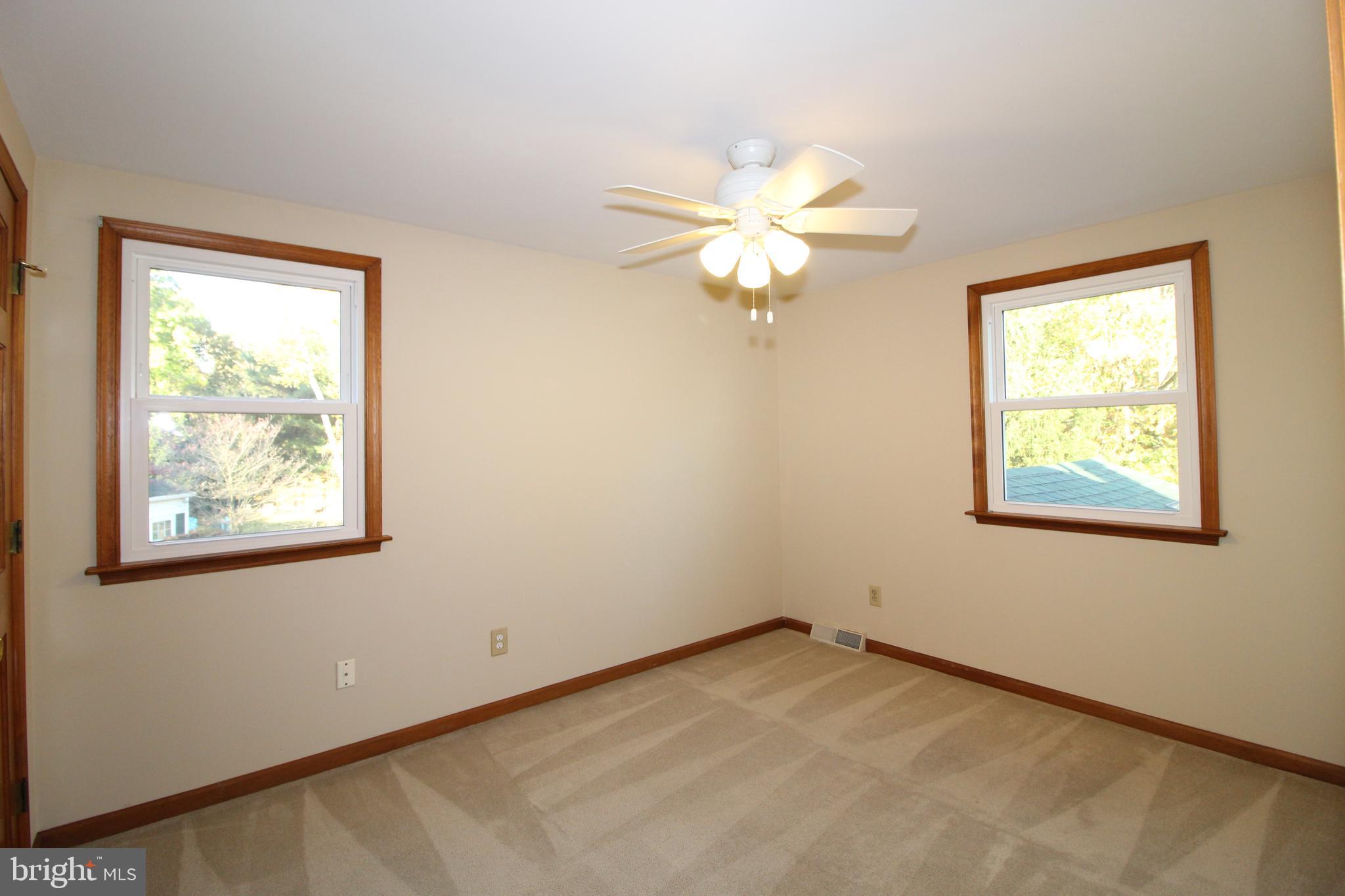 33 Walters Road Glen Mills, PA 19342 - Photo 23 of 32 Another Spacious Bedroom