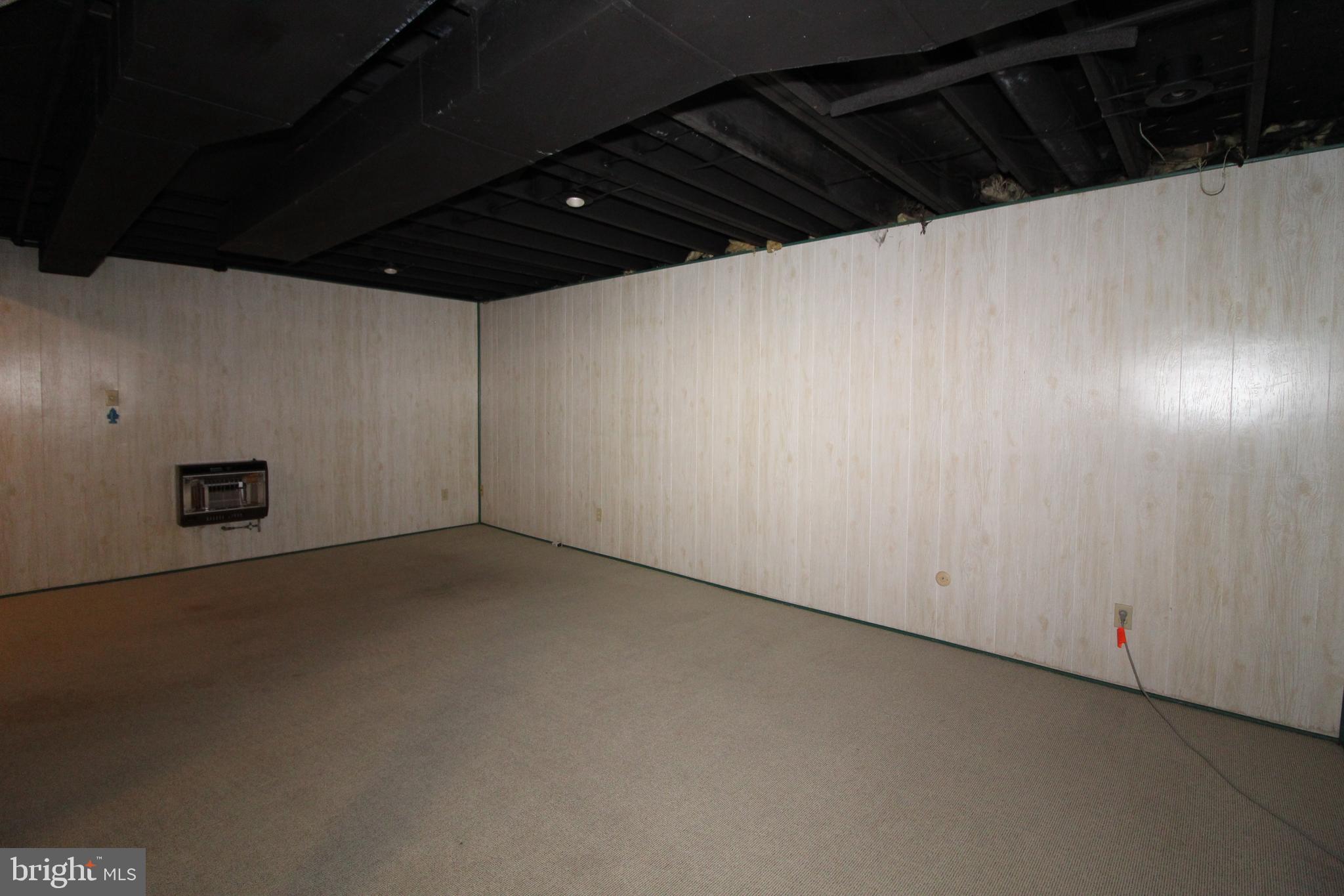 33 Walters Road Glen Mills, PA 19342 - Photo 30 of 32 Make this your own Theater Room