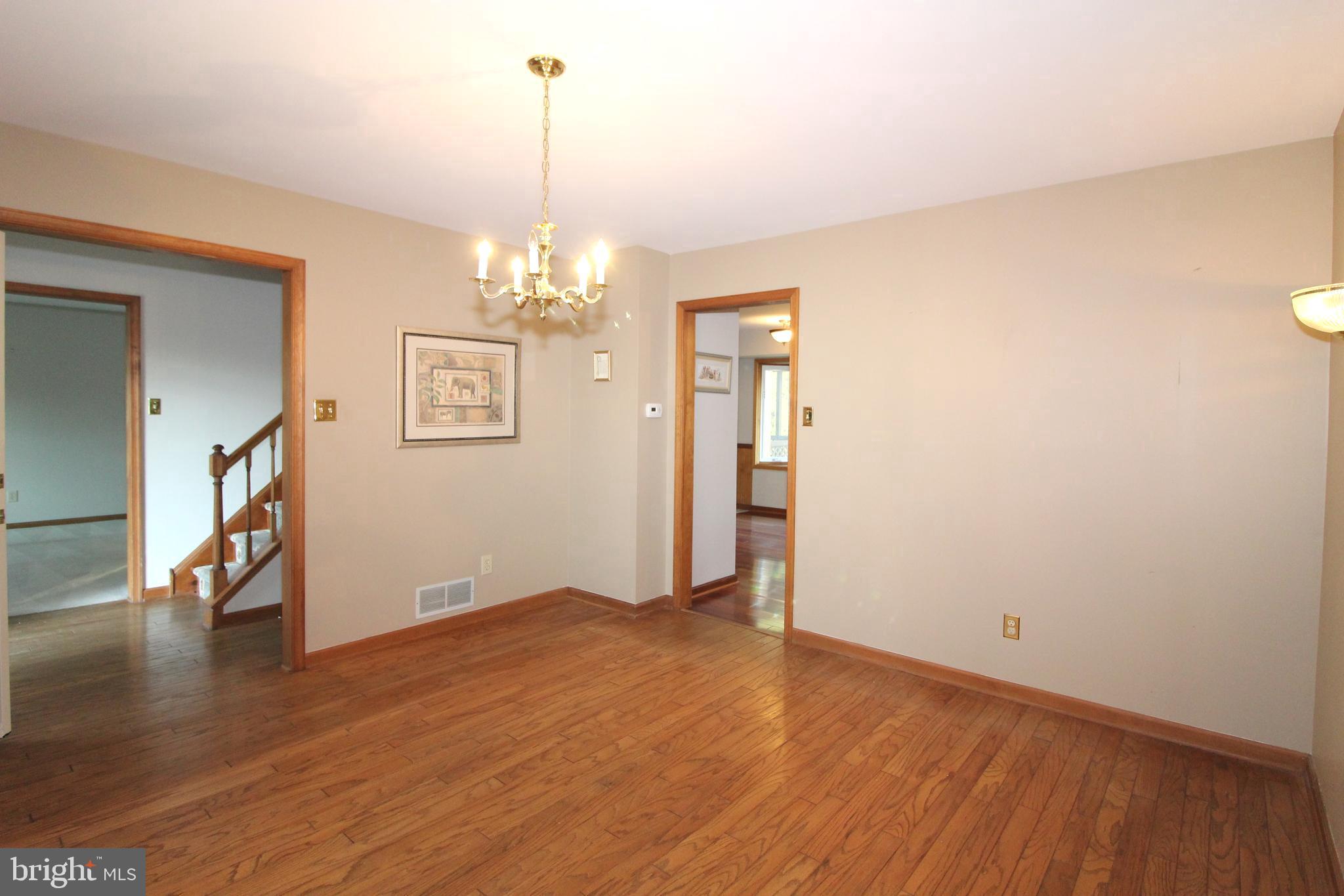 33 Walters Road Glen Mills, PA 19342 - Photo 6 of 32 Formal Dining Room with Hardwood Floors