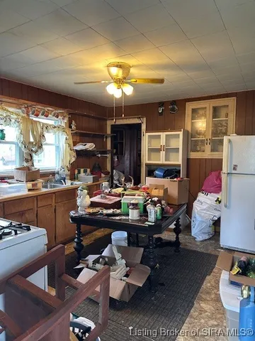 $145,000 | 801 North College Avenue, Salem, IN 47167