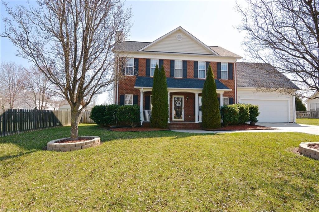 4234 Beacon Ridge Drive High Point, NC 27265 - Photo 2 of 26 Gallery Image 2
