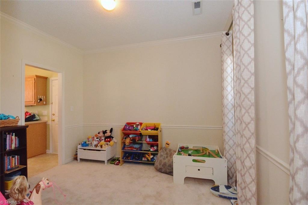 4234 Beacon Ridge Drive High Point, NC 27265 - Photo 13 of 26 Gallery Image 13