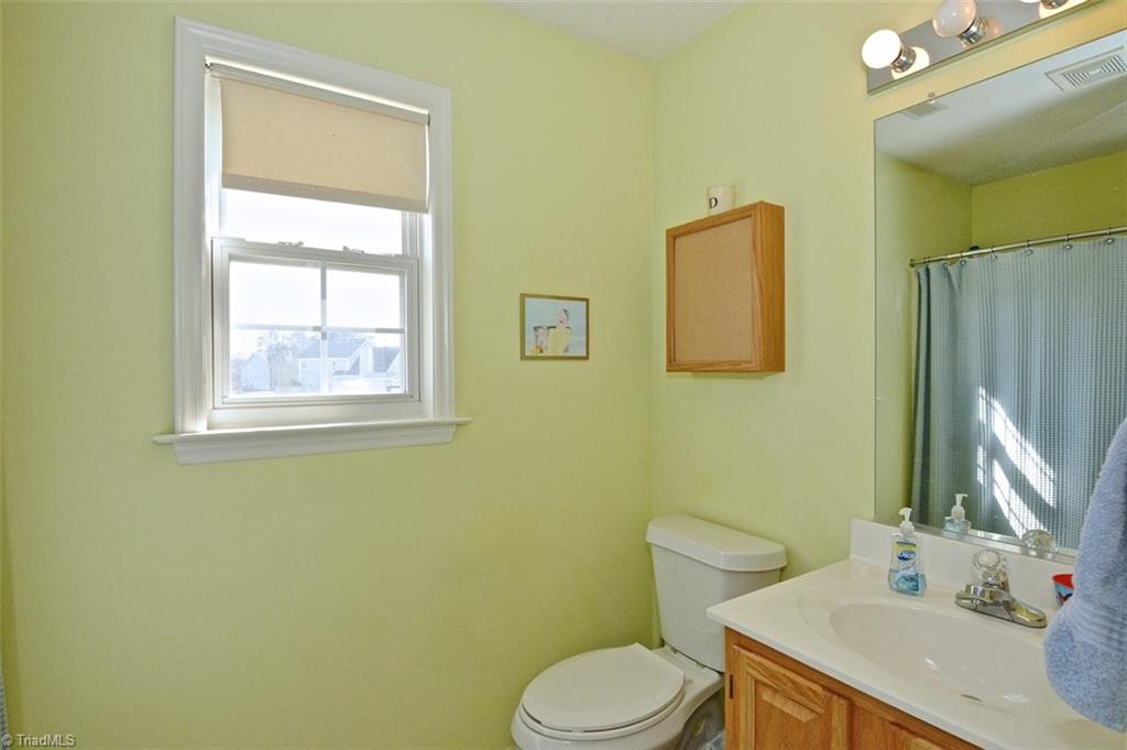 4234 Beacon Ridge Drive High Point, NC 27265 - Photo 19 of 26 Gallery Image 19
