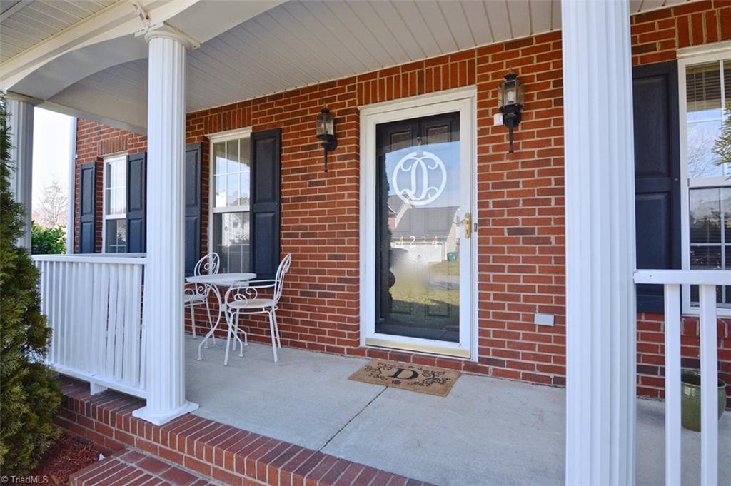 4234 Beacon Ridge Drive High Point, NC 27265 - Photo 3 of 26 Gallery Image 3