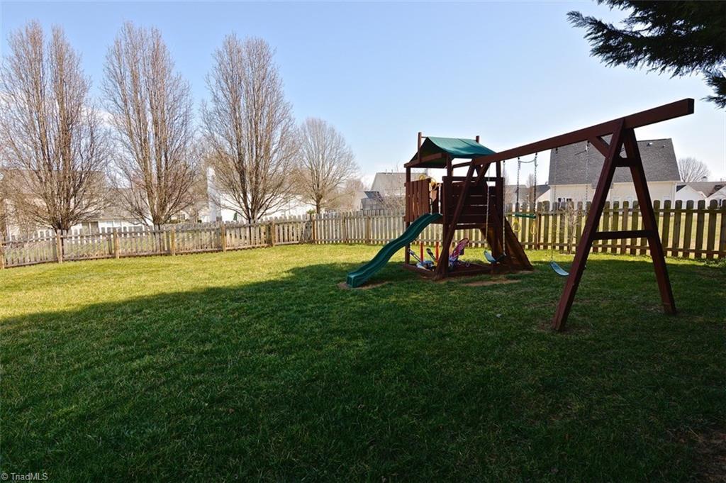 4234 Beacon Ridge Drive High Point, NC 27265 - Photo 23 of 26 Gallery Image 23