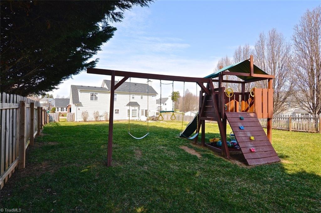 4234 Beacon Ridge Drive High Point, NC 27265 - Photo 24 of 26 Gallery Image 24