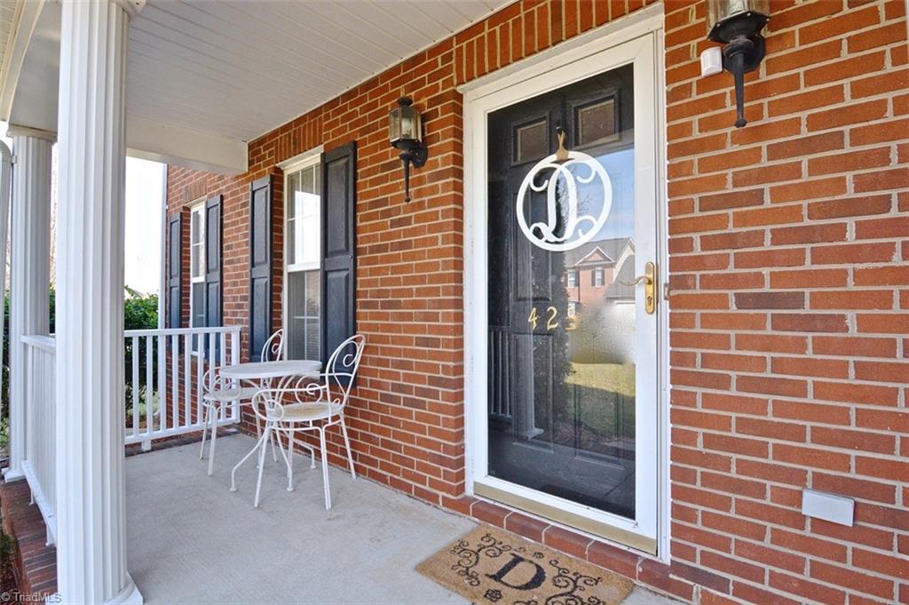 4234 Beacon Ridge Drive High Point, NC 27265 - Photo 4 of 26 Gallery Image 4