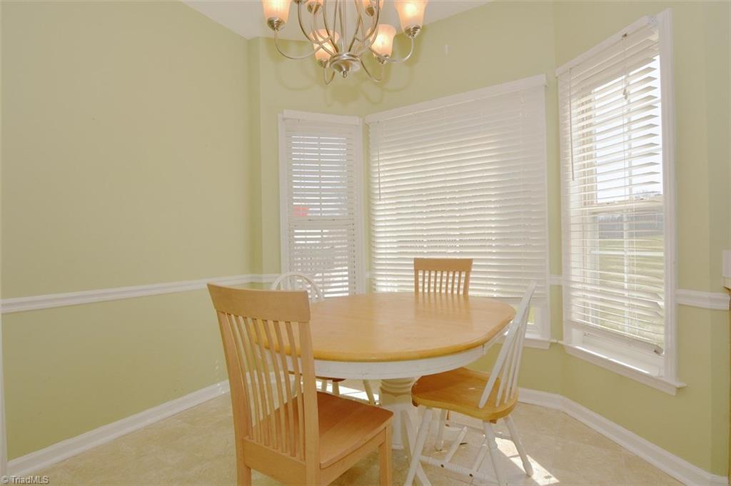 4234 Beacon Ridge Drive High Point, NC 27265 - Photo 8 of 26 Gallery Image 8