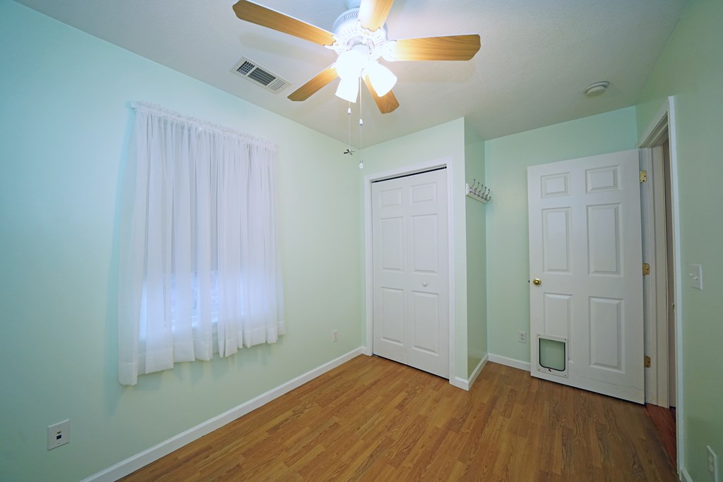 388 East 2nd Street Corning, NY 14830 - Photo 20 of 25