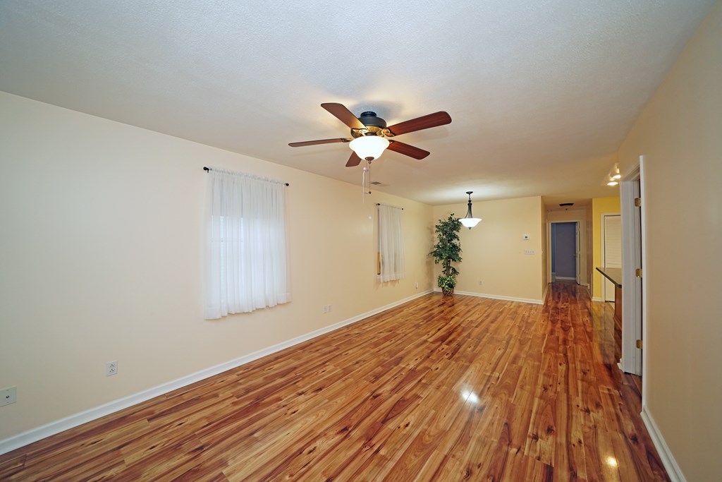 388 East 2nd Street Corning, NY 14830 - Photo 6 of 25