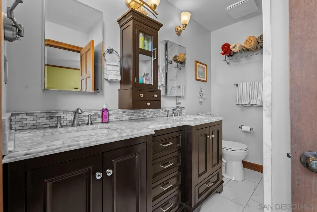 1214 Cook Street Ramona, CA 92065 - Photo 20 of 72 Primary Bath/Spa