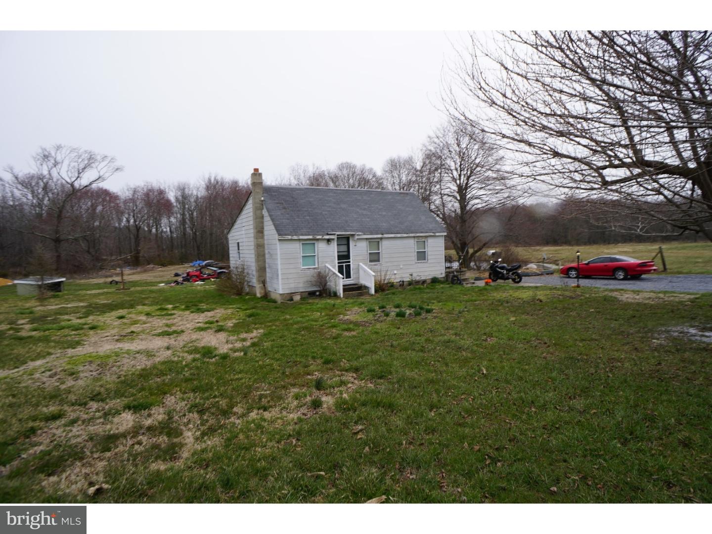 84 Eft Road Elmer, NJ 08318 - Photo 2 of 2