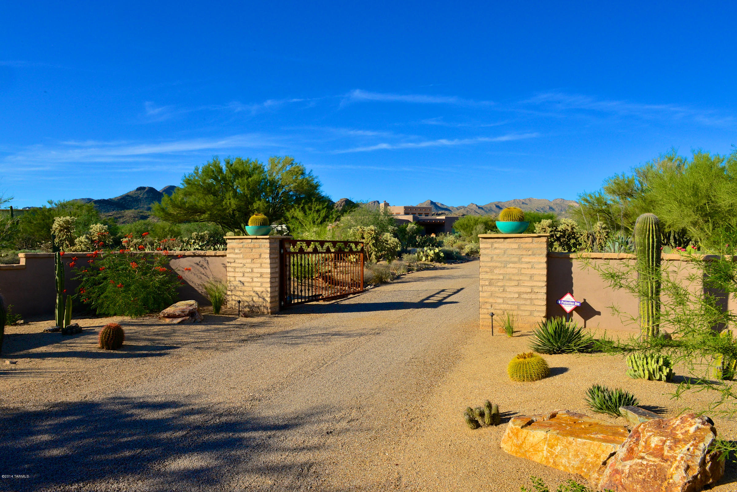 3302 West Moore Road Marana, AZ 85658 - Photo 3 of 43 Gallery Image 3
