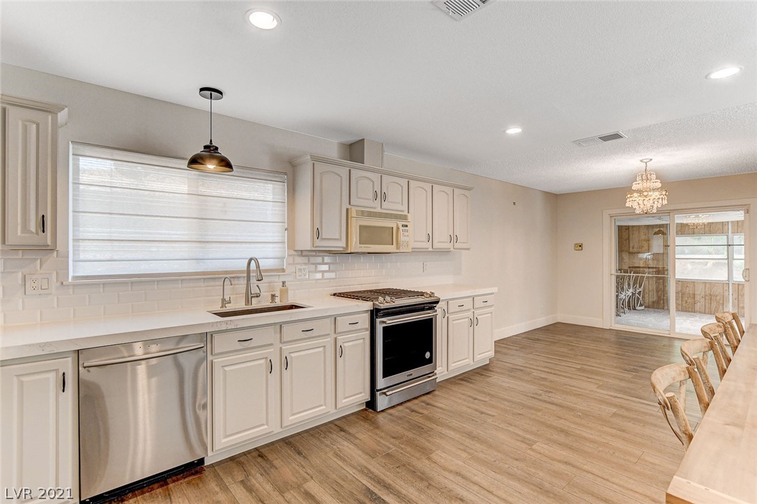 604 Altamira Road Las Vegas, NV 89145 - Photo 10 of 31 Gallery Image 10