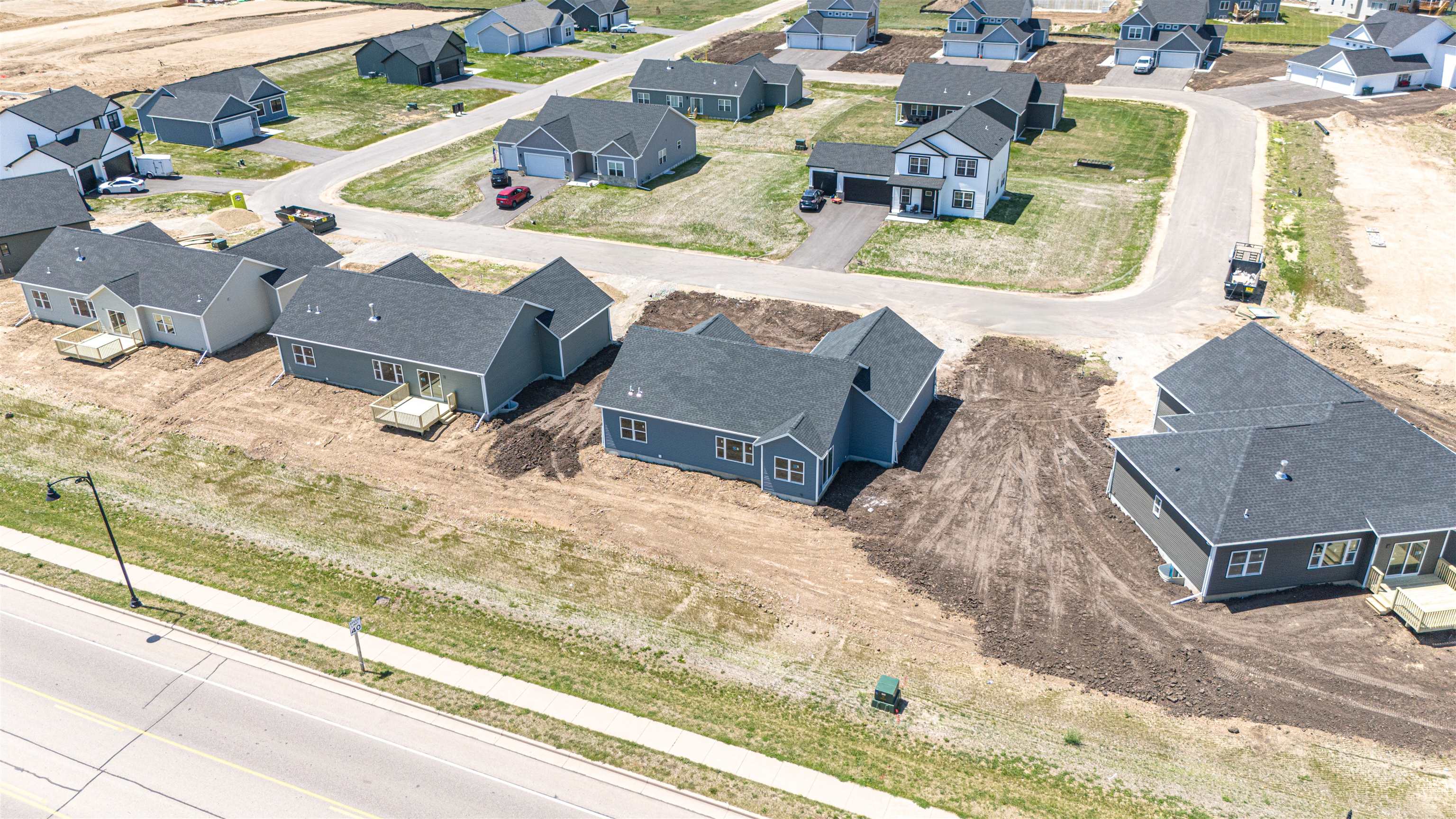 1750 East Kyle Beloit, WI 53511 - Photo 4 of 12