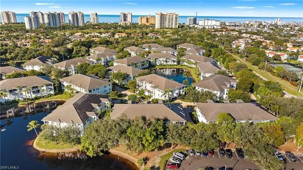 $4,000 | 780 Bentwater Circle, Unit 102, Naples, FL 34108