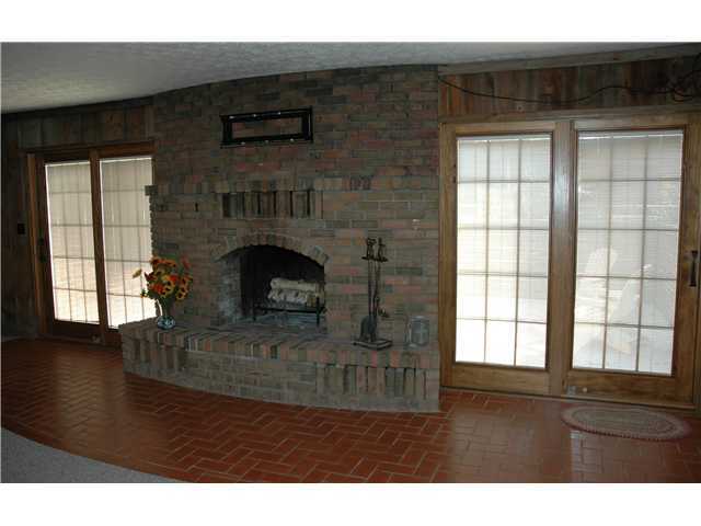 9283 Riverside Drive Powell, OH 43065 - Photo 13 of 18