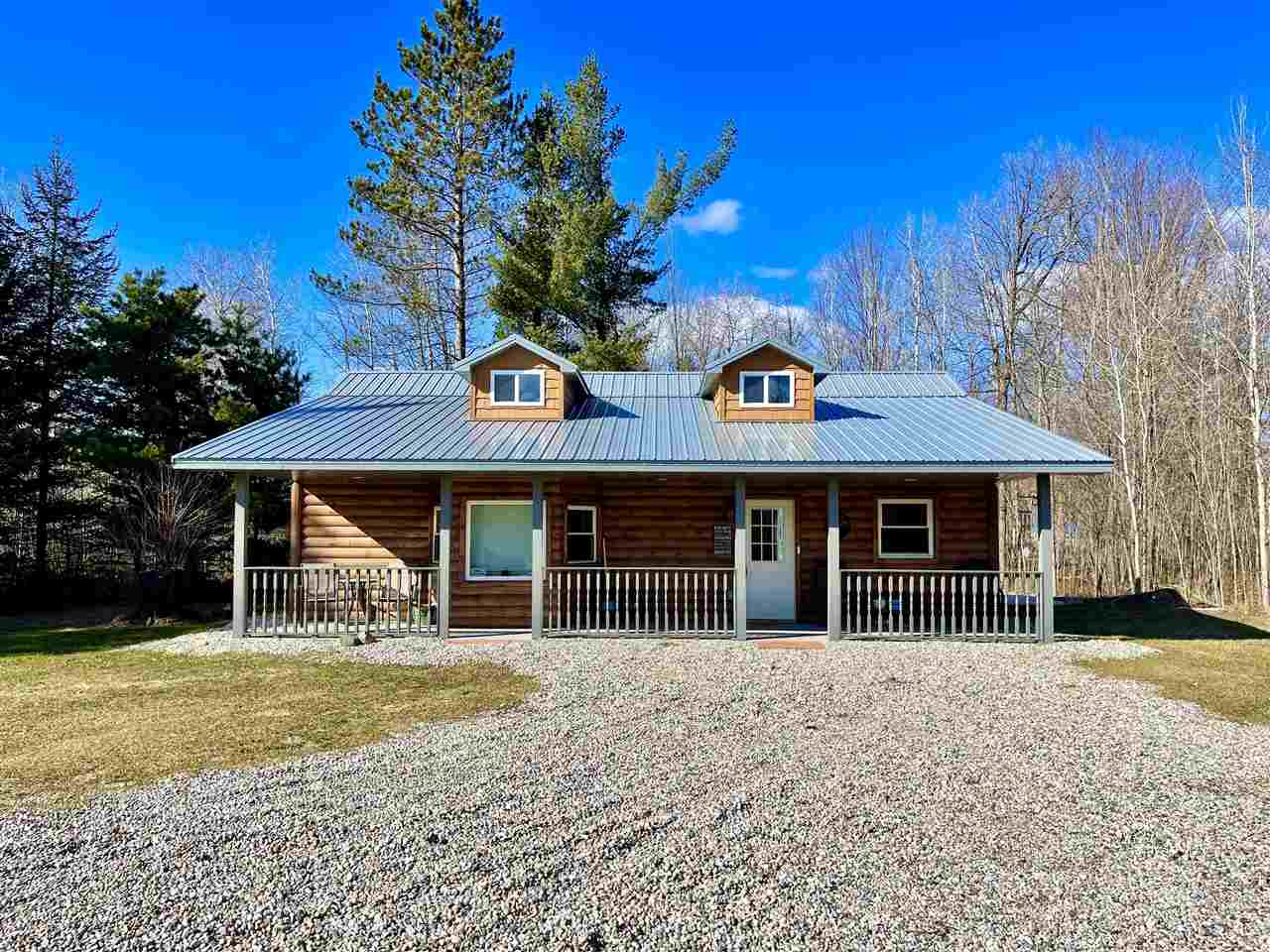 1762 3 Rivers Road Gladwin, MI 48624 - Photo 3 of 61