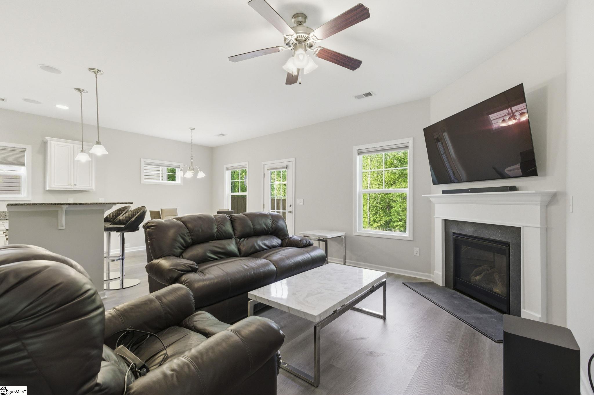 121 Wheaton Court Simpsonville, SC 29680 - Photo 11 of 47