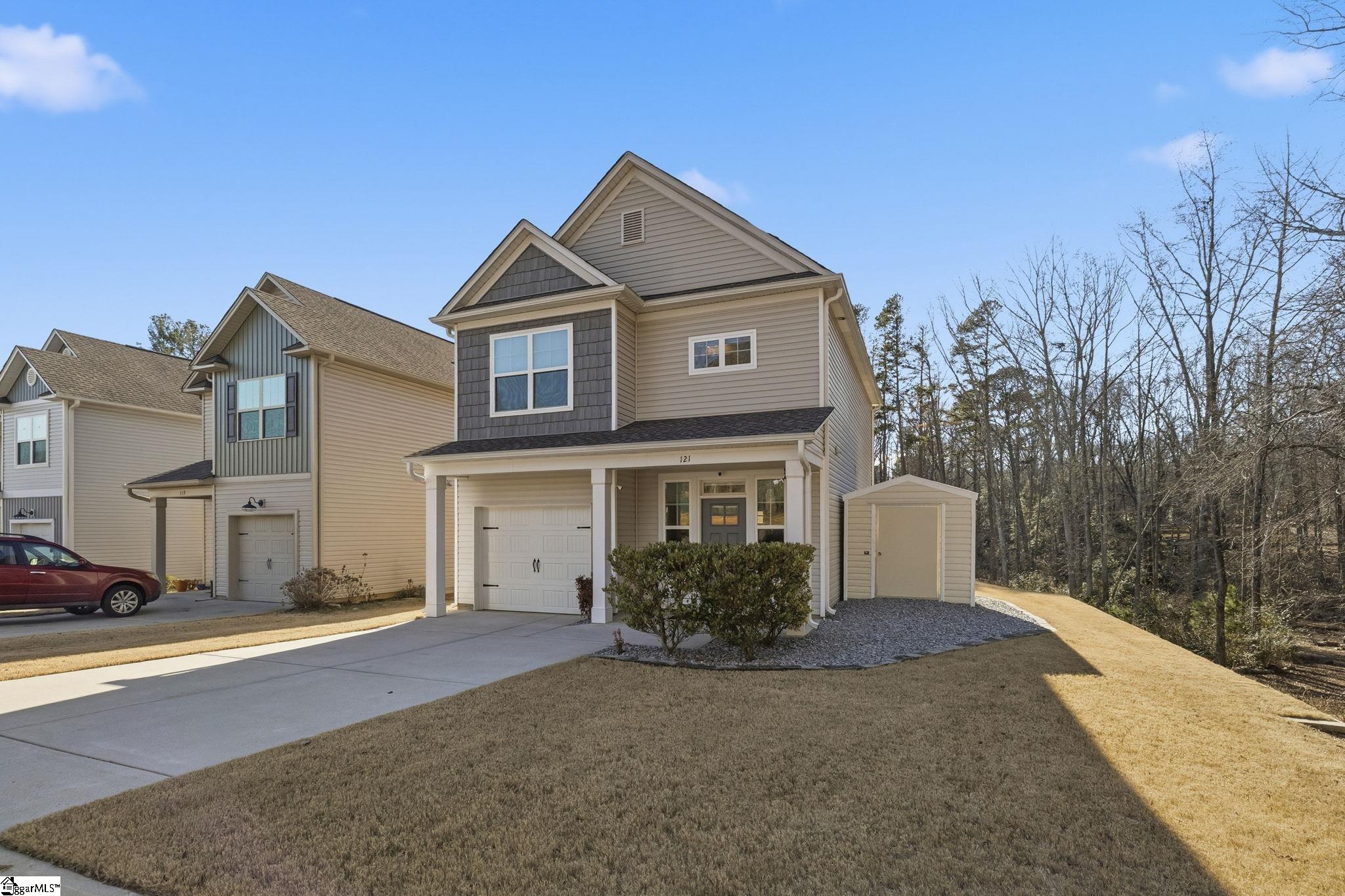 121 Wheaton Court Simpsonville, SC 29680 - Photo 2 of 47