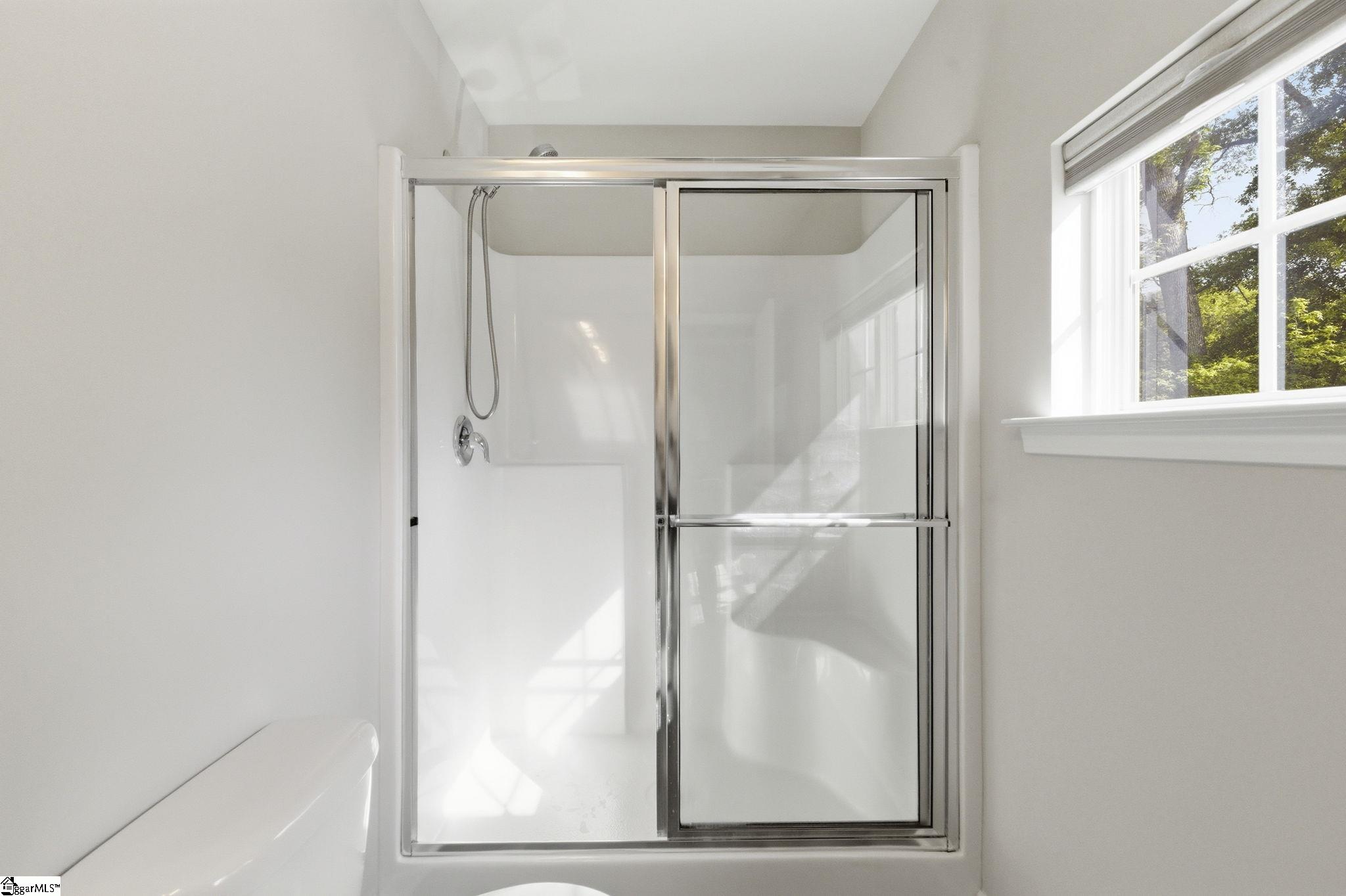 121 Wheaton Court Simpsonville, SC 29680 - Photo 34 of 47