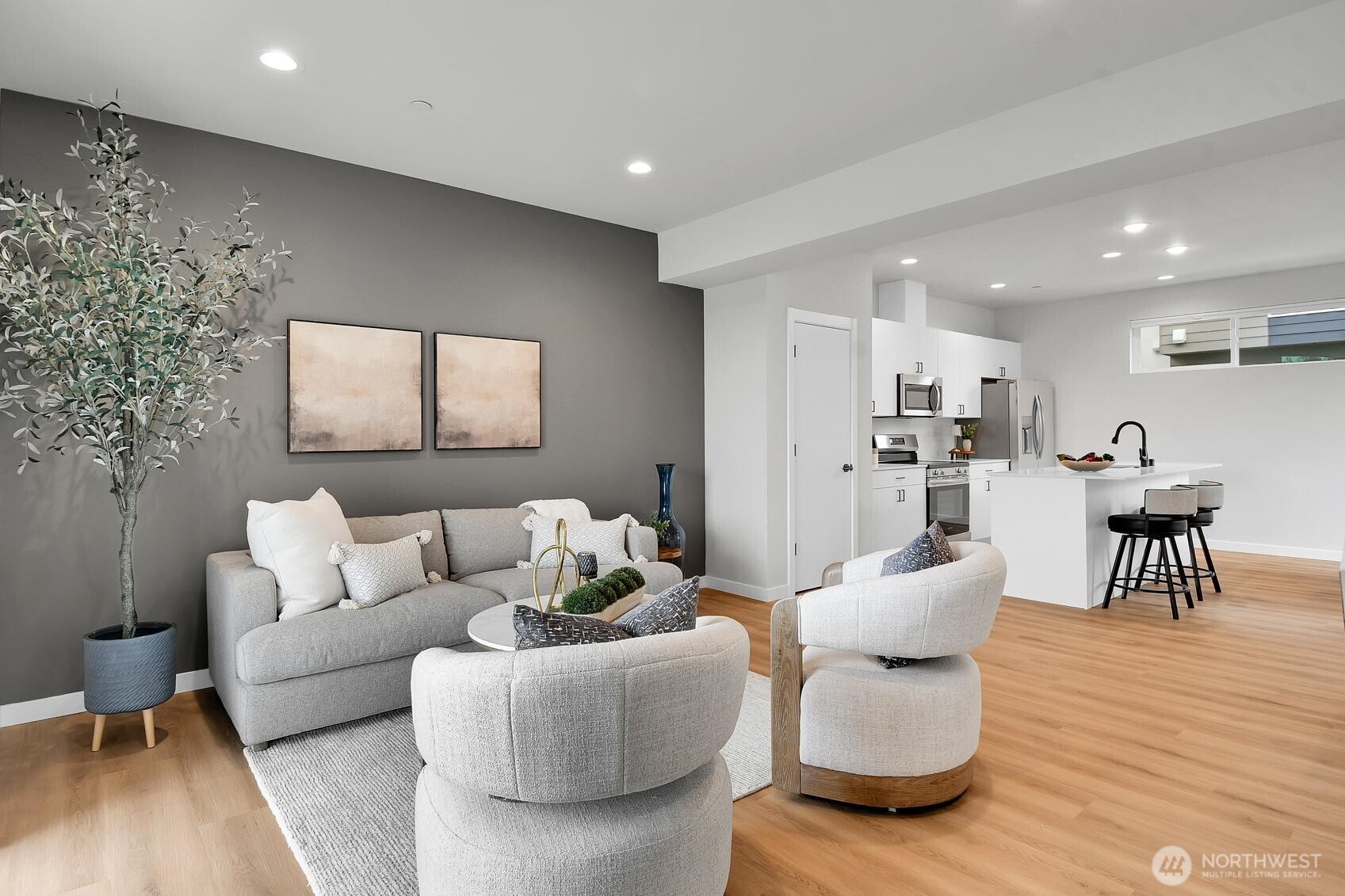 222 124th Street Southwest, Unit F2 Everett, WA 98204 - Photo 5 of 27