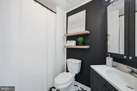 $585,000 | 11240 Harbor Court, Unit 11240, Reston, VA 20191