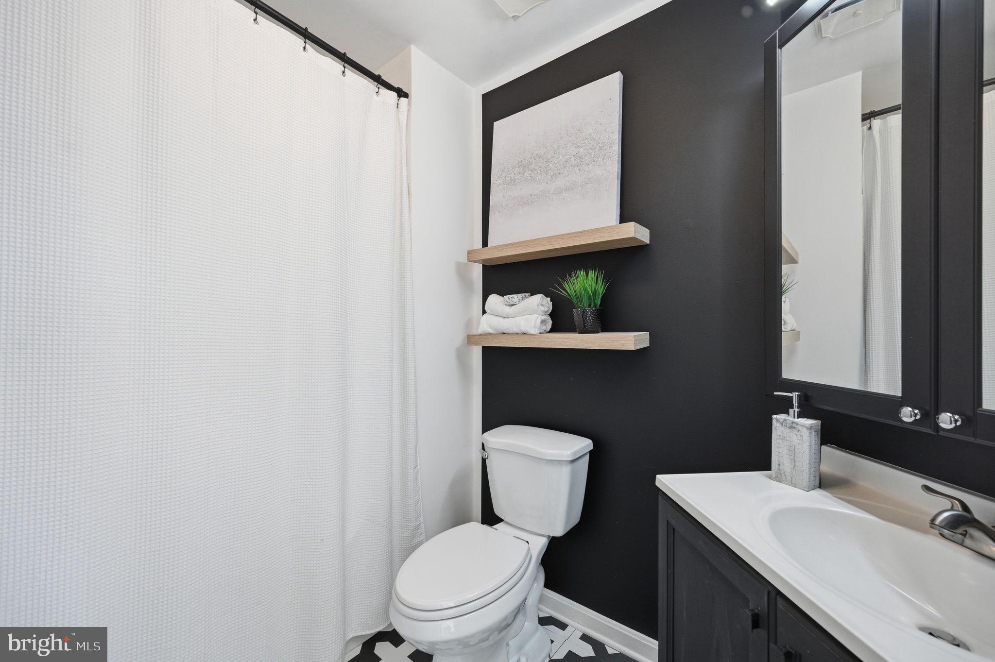 11240 Harbor Court, Unit 11240 Reston, VA 20191 - Photo 13 of 24