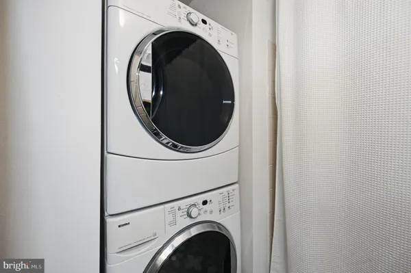 $585,000 | 11240 Harbor Court, Unit 11240, Reston, VA 20191