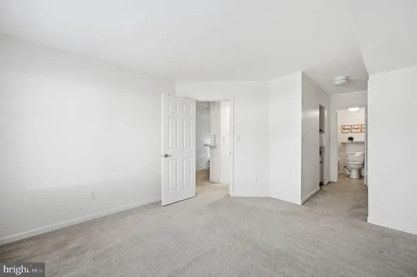 $585,000 | 11240 Harbor Court, Unit 11240, Reston, VA 20191