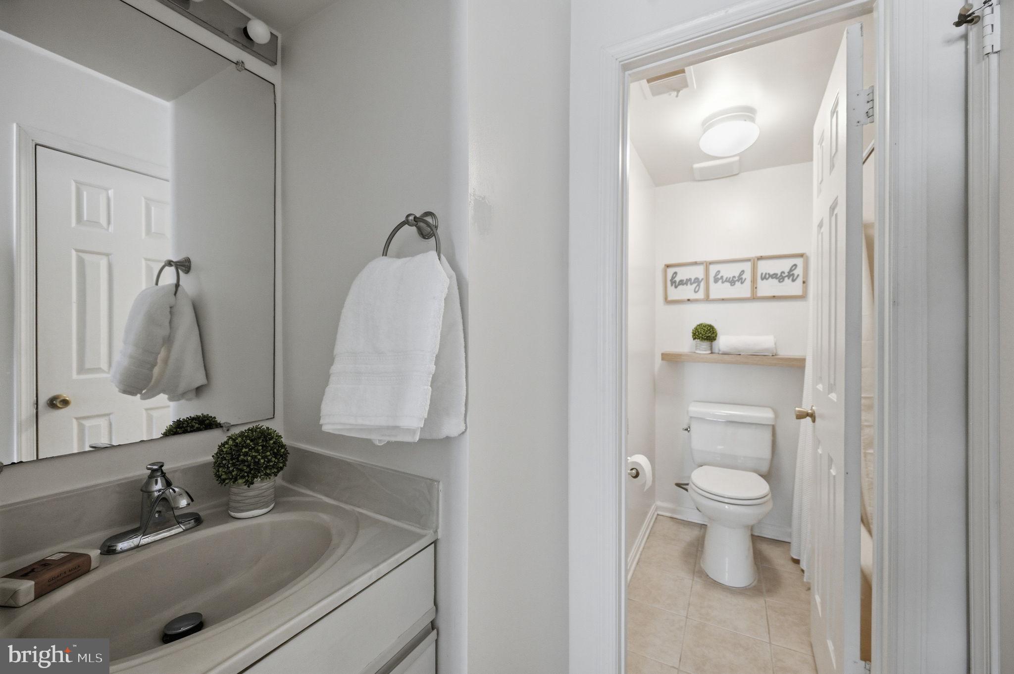 11240 Harbor Court, Unit 11240 Reston, VA 20191 - Photo 19 of 24