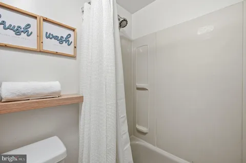 $585,000 | 11240 Harbor Court, Unit 11240, Reston, VA 20191