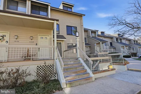 $585,000 | 11240 Harbor Court, Unit 11240, Reston, VA 20191