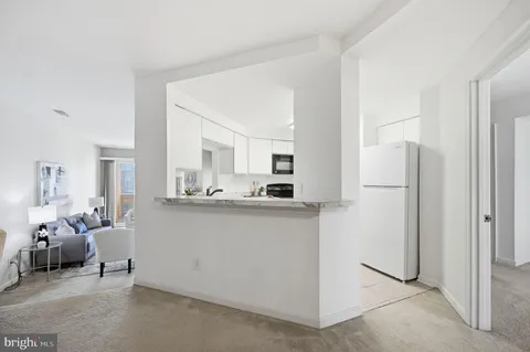 $585,000 | 11240 Harbor Court, Unit 11240, Reston, VA 20191