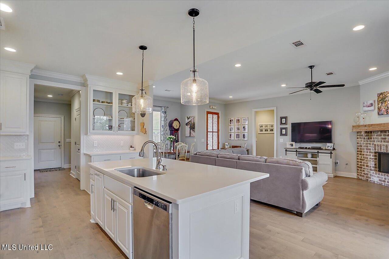 101 Hampton Vale Madison, MS 39110 - Photo 12 of 33 12-101 Hampton Vale