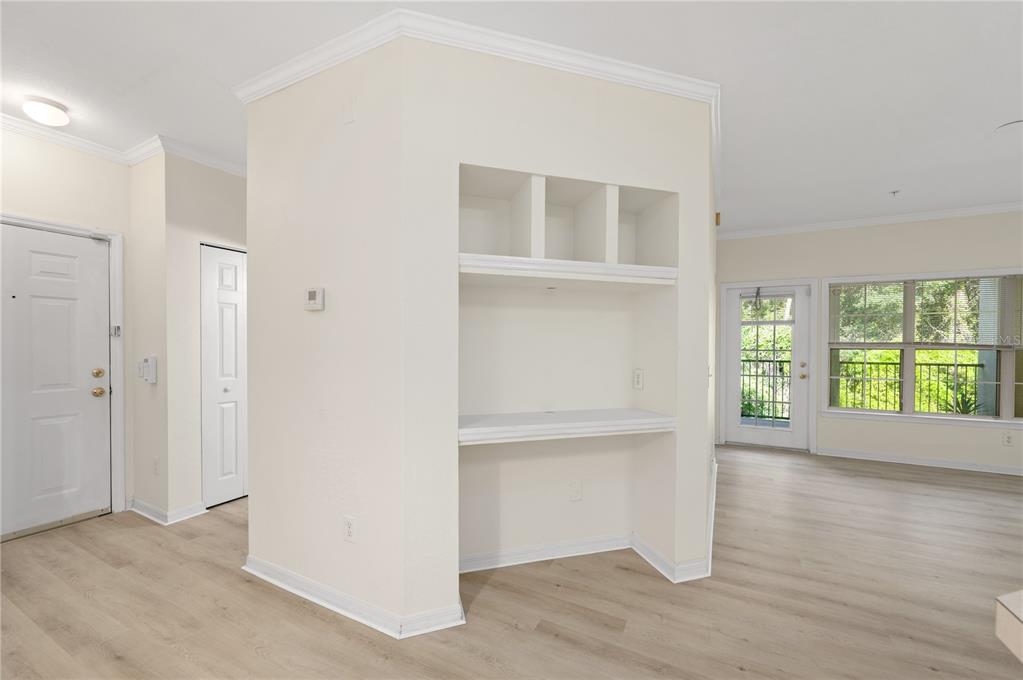 3593 Conroy Road, Unit 424 Orlando, FL 32839 - Photo 3 of 23 Gallery Image 3