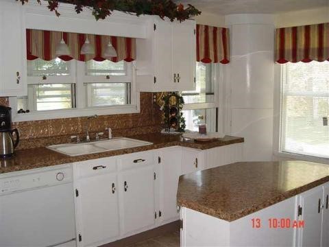 5048 West Beecher Road Adrian, MI 49221 - Photo 4 of 11 919932-3.JPG