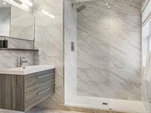 $2,500 | 9220 Biscayne Boulevard, Unit 6, Miami Shores, FL 33138