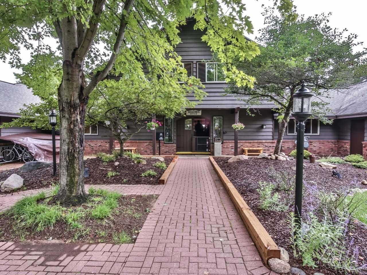 8250 Northern Road, Unit 215 Minocqua, WI 54548 - Photo 1 of 16 Gallery Image 1