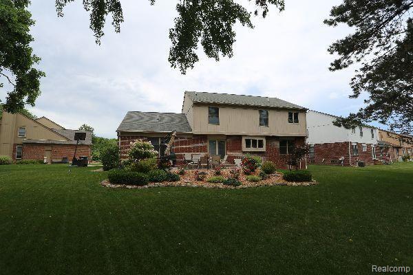 2780 Santia Road Troy, MI 48085 - Photo 39 of 41 7C4A4308.jpg