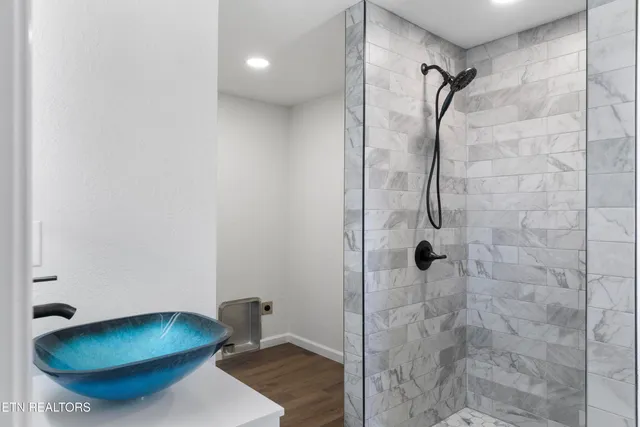 $229,900 | 414 West Hemlock Street, La Follette, TN 37766