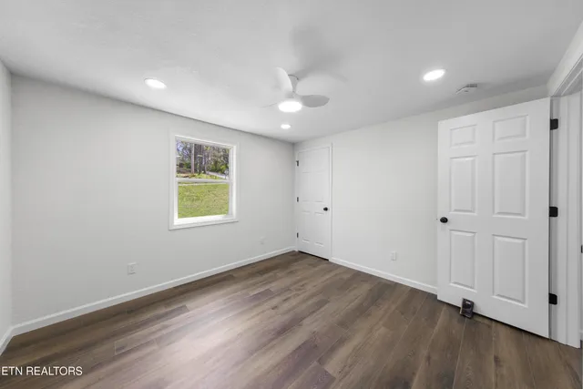 $229,900 | 414 West Hemlock Street, La Follette, TN 37766