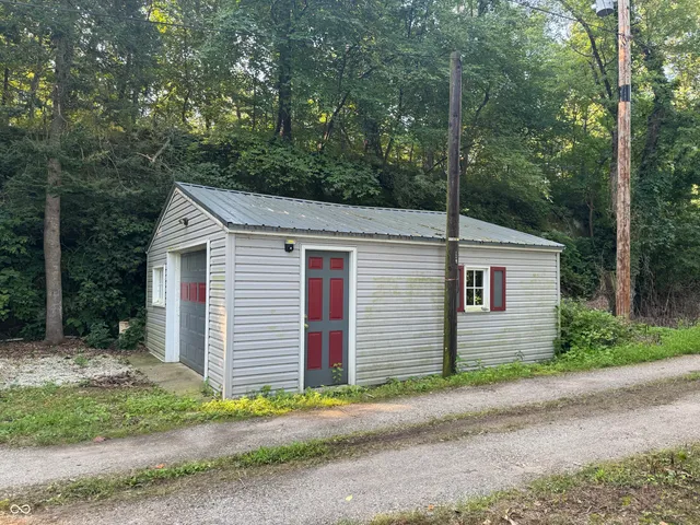 $70,000 | 2781 North Towpath Road, Covington, IN 47932