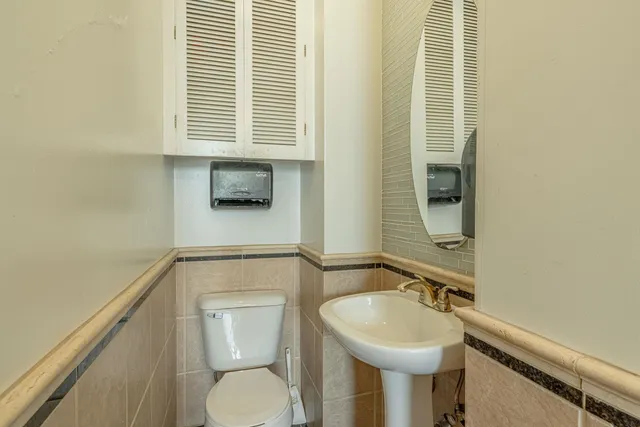 $739,900 | 1222 11th Street, Monroe, WI 53566