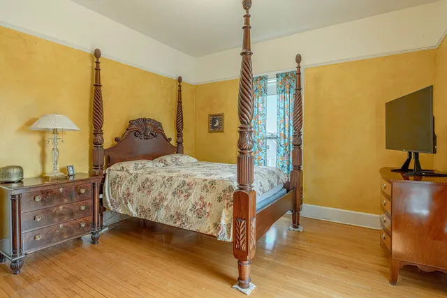 $739,900 | 1222 11th Street, Monroe, WI 53566