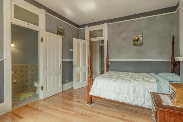 $699,900 | 1222 11th Street, Monroe, WI 53566