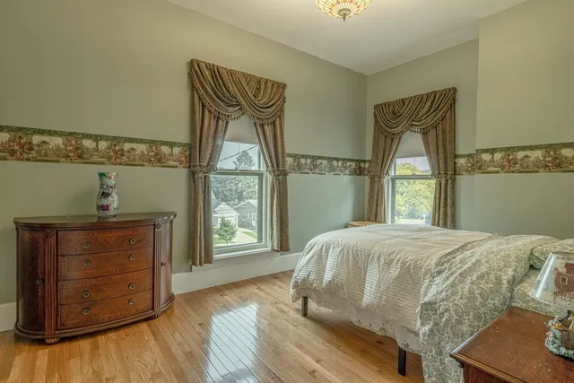 $739,900 | 1222 11th Street, Monroe, WI 53566