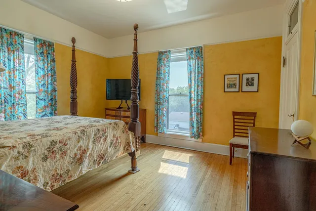 $739,900 | 1222 11th Street, Monroe, WI 53566